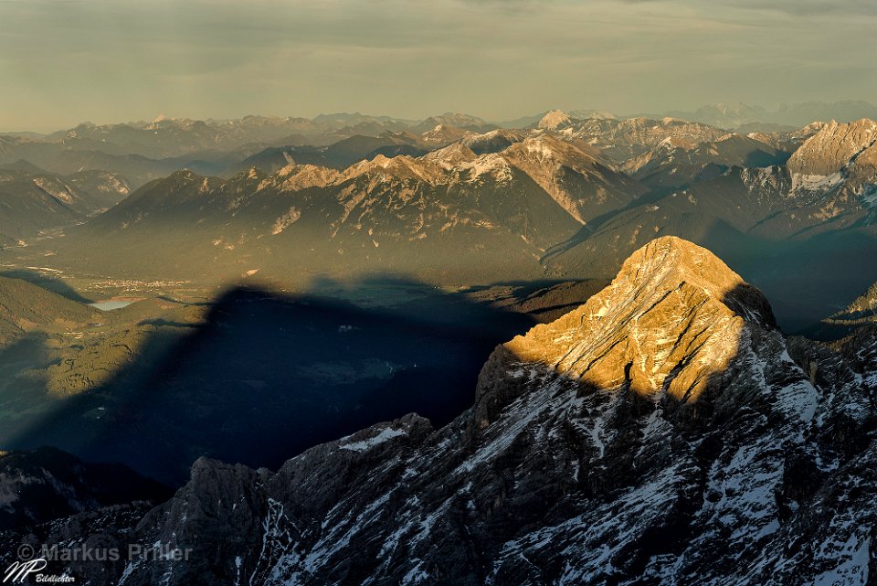 2013.10.19 174510 Mondscheinfahrt Zugspitze 2000